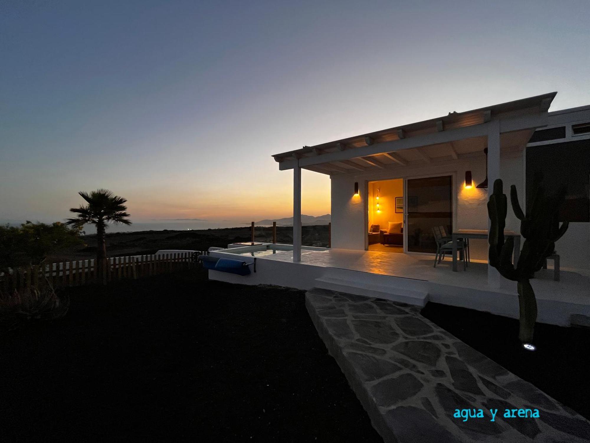 티아즈 Casa Tie' Lanzarote Vista Mar - Piscina Relax - Adults Only 아파트 외부 사진